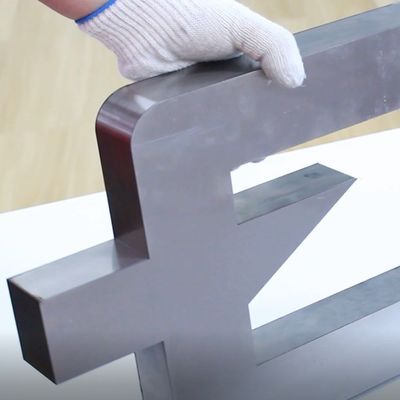 EJON E500 Saldatore laser CNC per saldatura di precisione e lettere sfuse