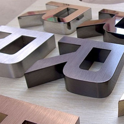 Ejon T13 CNC Sign Bender La soluzione definitiva per la produzione automatica di lettere in scatola 3D