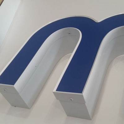 2.0Kw Alta precisione di piastra di alluminio CNC letter Bender Machine per lettere di canale