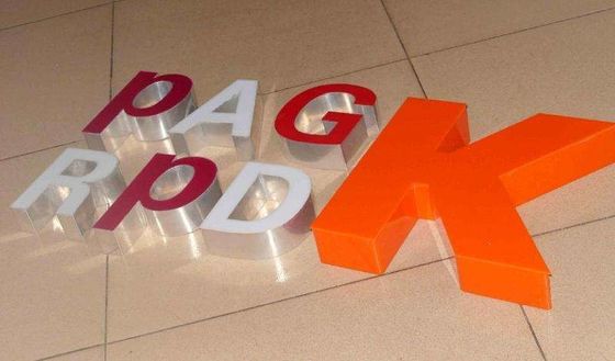 Y13L macchina di piegatura di piastre di alluminio personalizzata con alimentazione automatica e funzione di slot